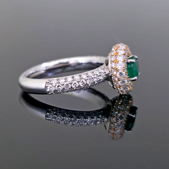 Prsten od žutog i belog zlata sa Smaragdom i dijamantima 0801-510