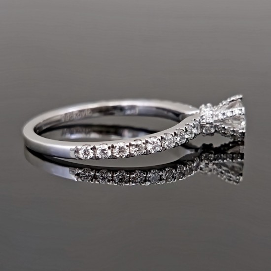 Prsten sa Dijamantima 0.69ct od belog zlata. 840-600