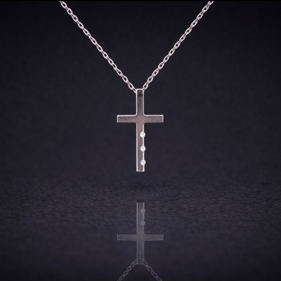 Krst sa ogrlicom od belog zlata sa dijamantima 0.015ct. 288-227