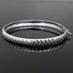 Narukvica alka od belog zlata 12-556