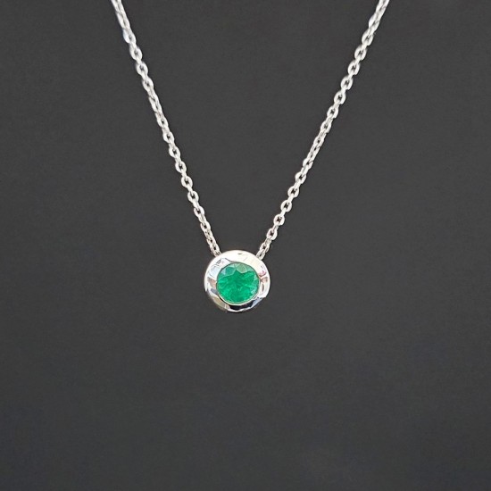 Ogrlica od belog zlata sa smaragdom 0.18ct 0401-183