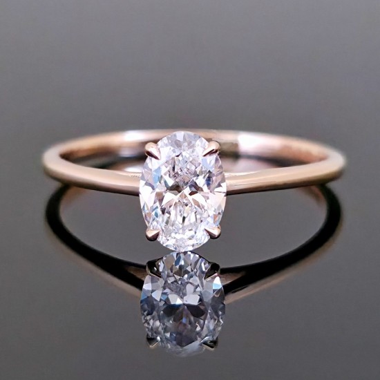 Prsten 0.70ct sa oval dijamanton u žutom zlatu. 2000-800