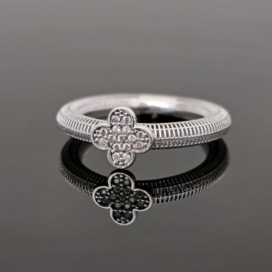 Prsten od belog zlata sa cirkonima 0401-211