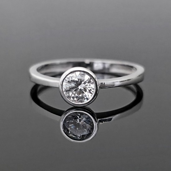 Prsten od belog zlata sa cirkonom 11-193